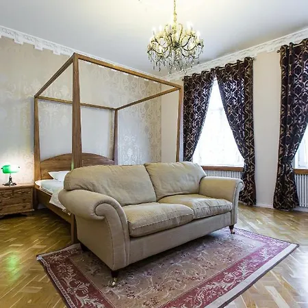 Apartment австрійська в центрі на вулиці михальчука 5