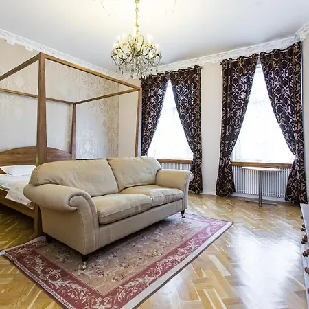 Apartmán австрійська в центрі на вулиці михальчука 5 *