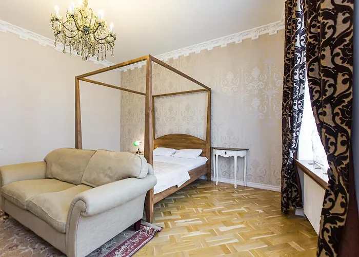 австрійська в центрі на вулиці михальчука 5 Lviv