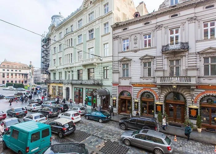 австрійська в центрі на вулиці михальчука 5 Apartamento *